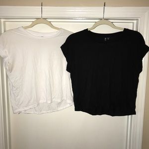 Black & White Cotton On Cropped Tee’s
